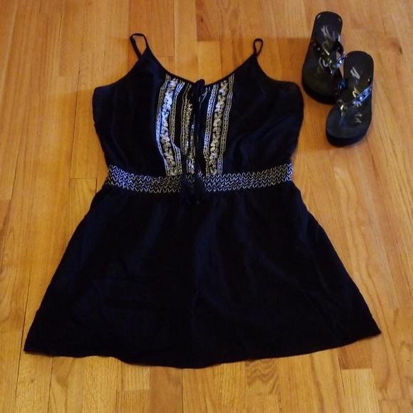 VENUS Dresses & Skirts - Preloved spaghetti strap summer dress